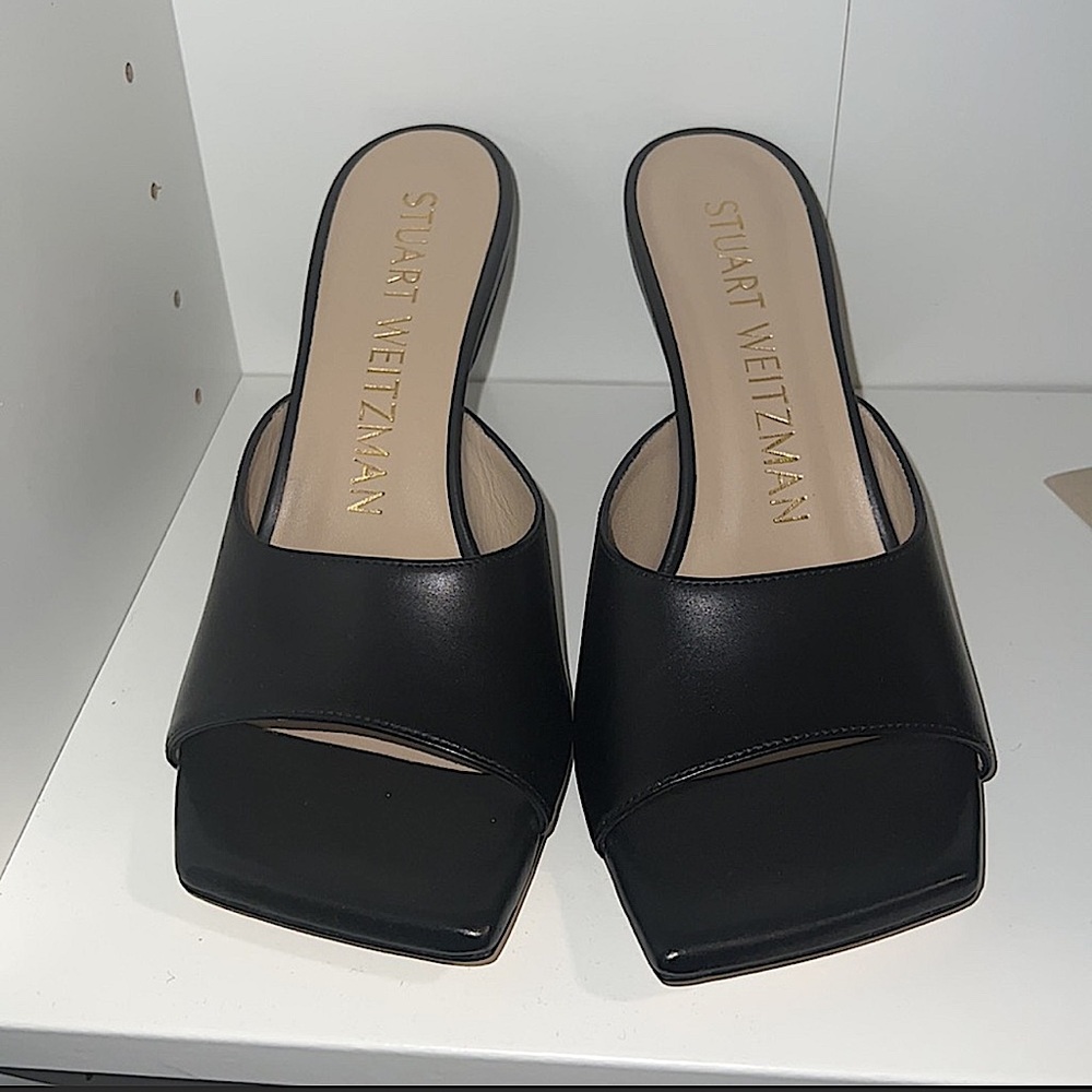 Stuart Weitzman Tia 75 Slide Sandals. Size 6